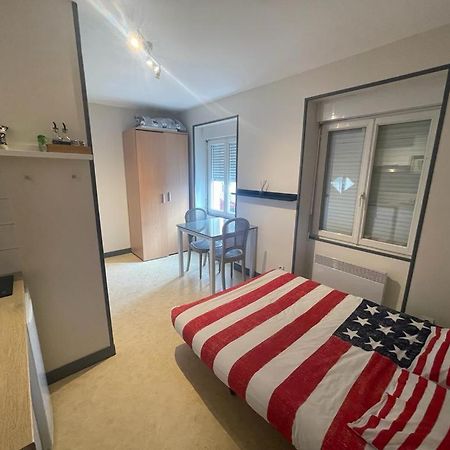 Studio Agreable Et Lumineux Apartman Niort Kültér fotó