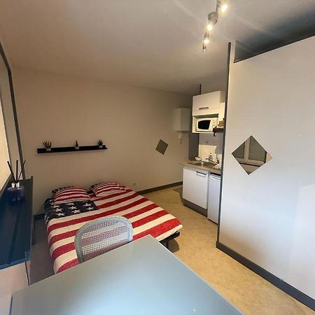 Studio Agreable Et Lumineux Apartman Niort Kültér fotó